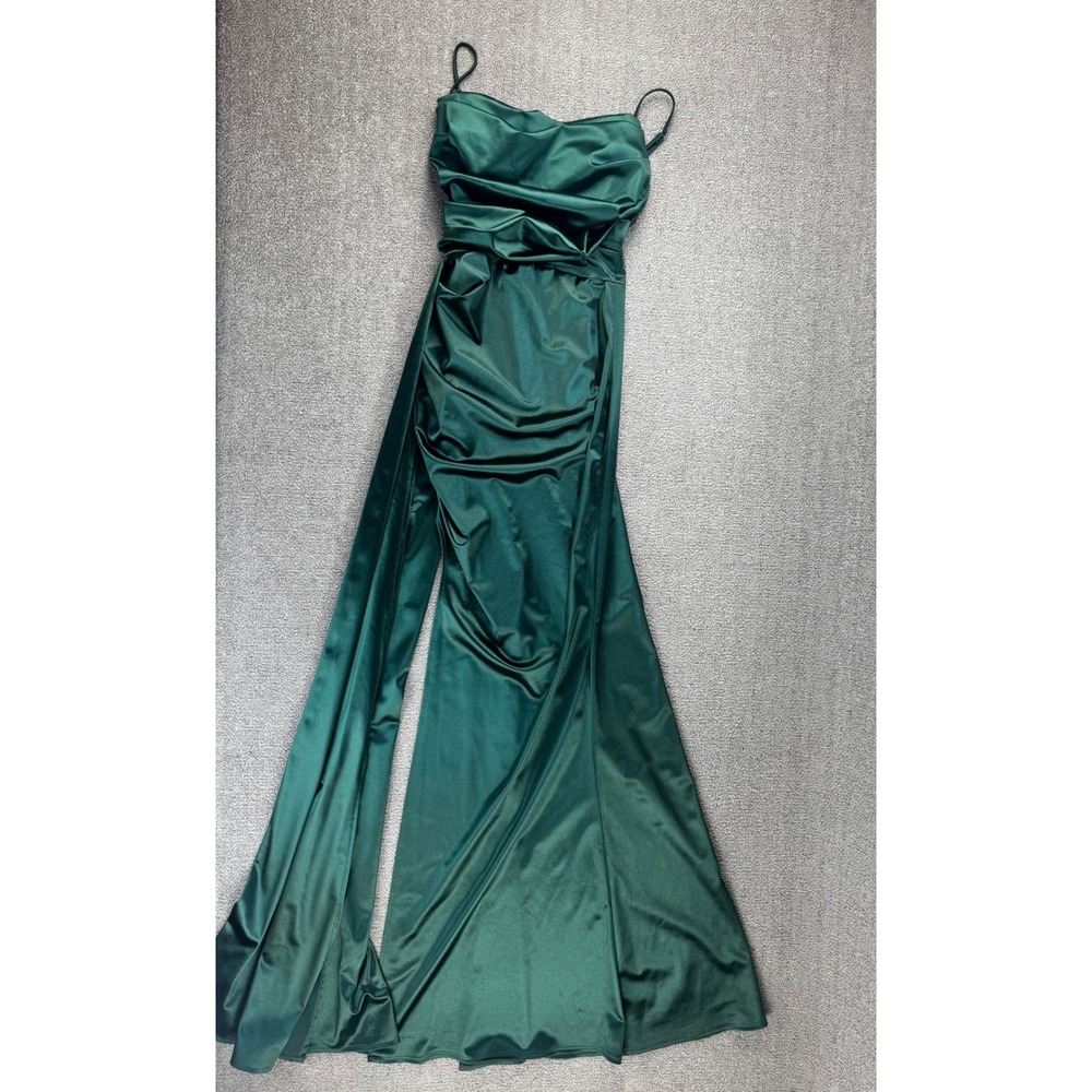B. Darlin Formal Dress Size 1 / 2 Emerald Green Satin Ruched Cowl Neck Maxi Gown